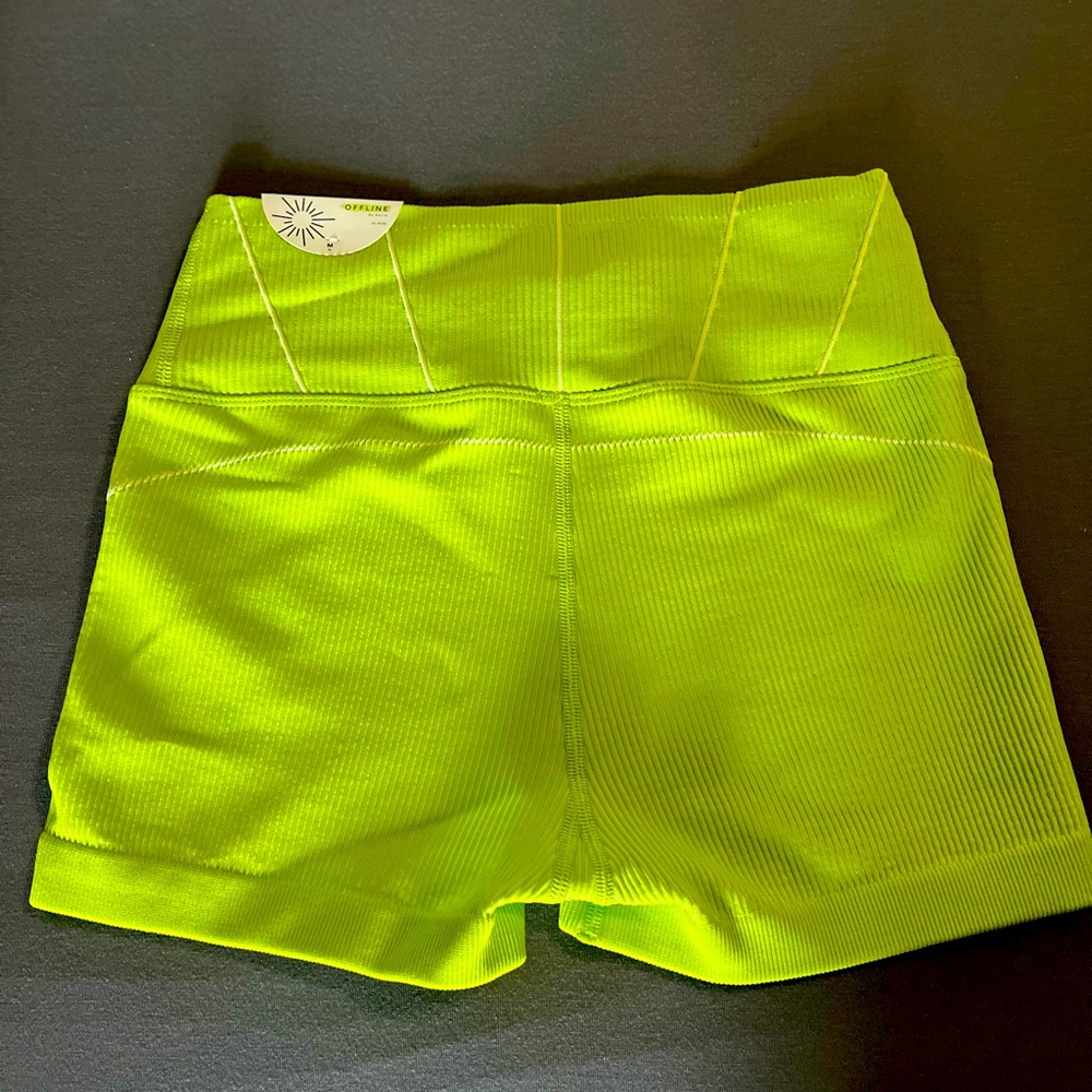 Aerie Offline seamless super shortie- lime green